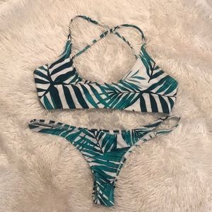 Ama Blue Palm Umi Bikini 🌴